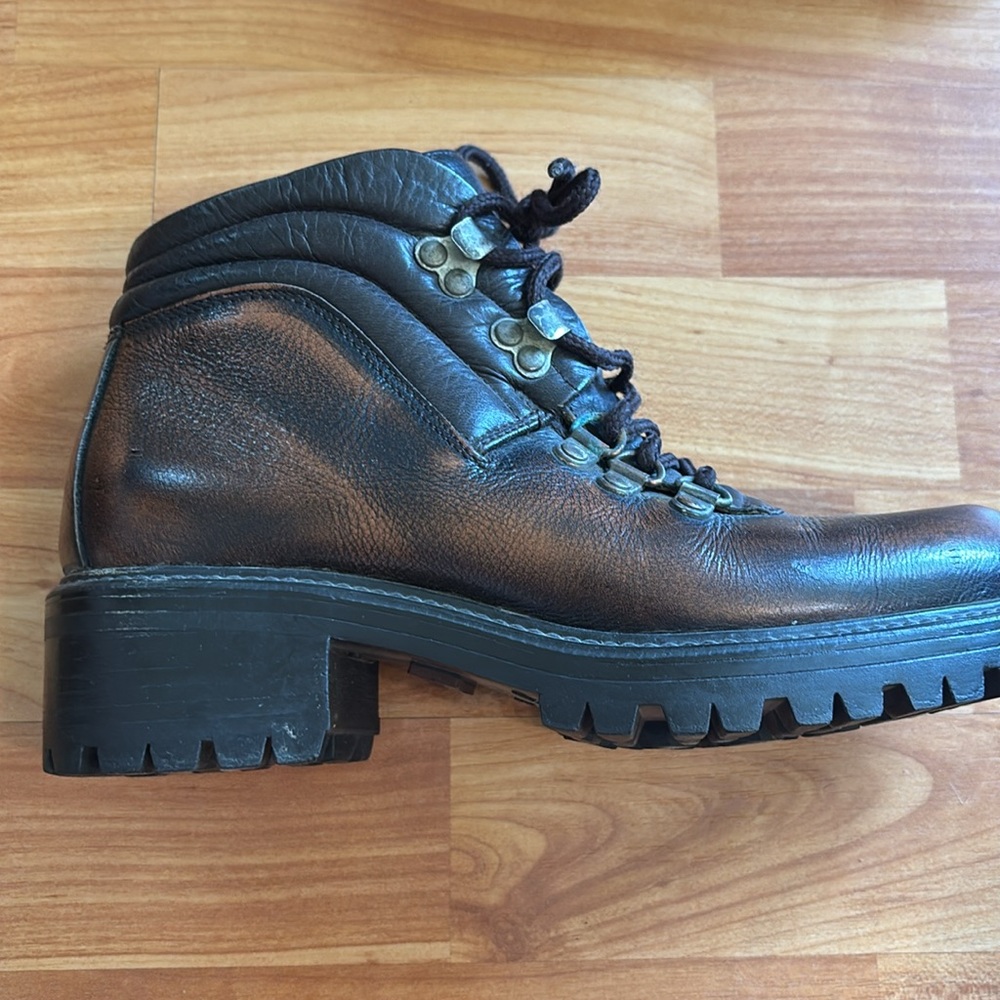 Pegabo Brown Leather lace-up  Boots - Picture 6 of 11